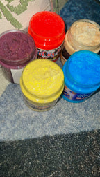 5 large scrubs for brightening (500) gram Each “Get 1 large scrub free”