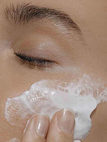 GlamHubMehru-Facewhiteningcream_2