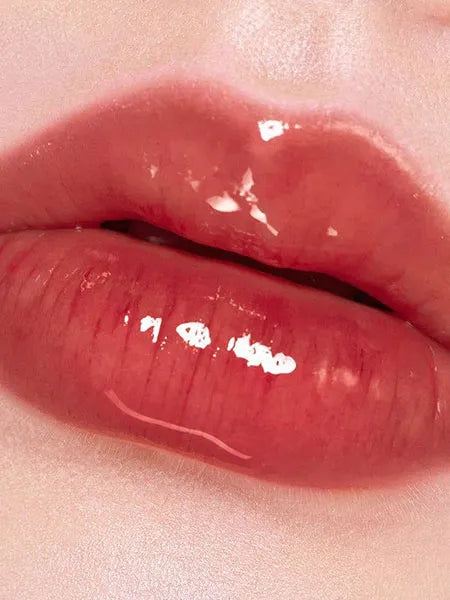 GlamHubMehru-LipbalmForlipLightening_4