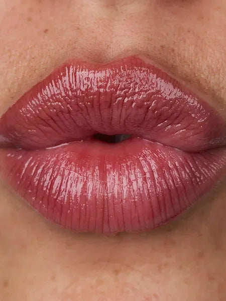 GlamHubMehru-LipbalmForlipLightening_5
