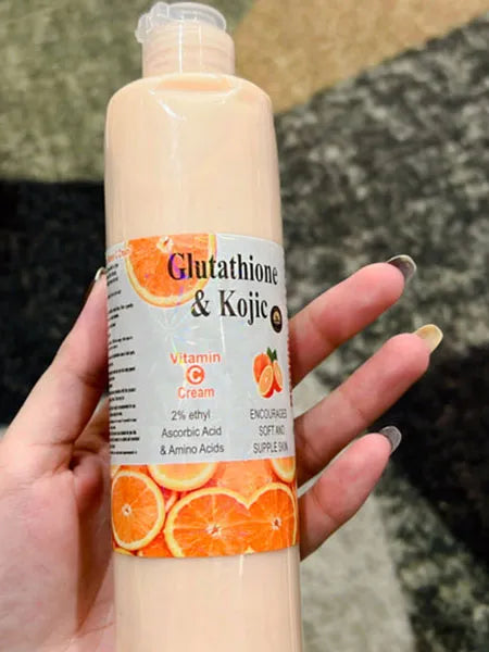GlamHubMehru-VitCbodyWhiteningCreamforMelasmaonBody_3